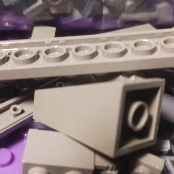 Lego - Bulk - Mixed Bluish Grey Pieces - Classic Bluish Grey mixed too 8.8oz - Picture 6 of 8